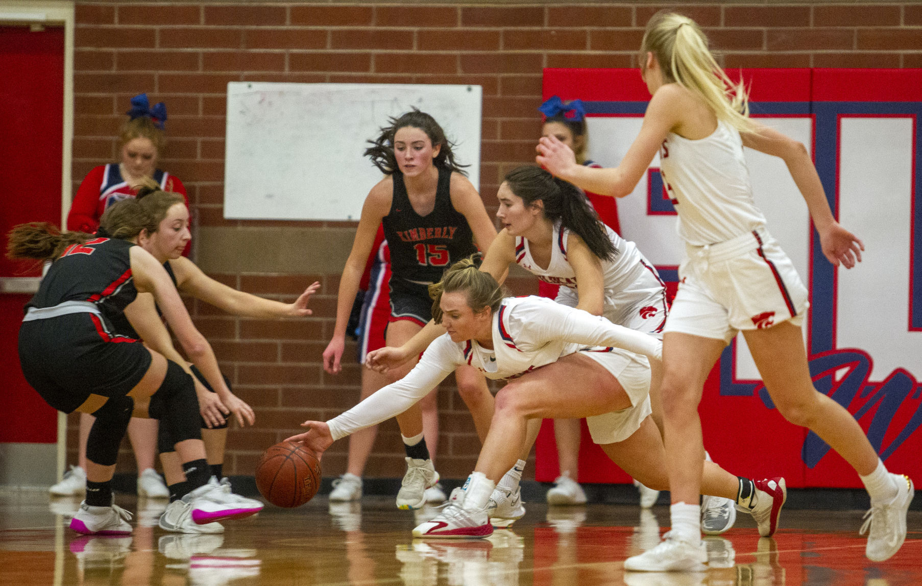 Filer claims district title
